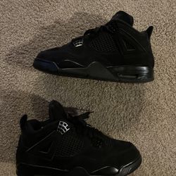 Air Jordan 4 Retro ‘Black Cat’