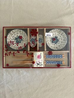 Blue Asian Dinnerware Set