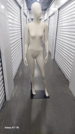 Mannequin, Full Height, Six Feet Tall, With Stand, Adjustable Pose, Excellent Condition