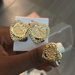 Hello kitty 18k plated earring and ring set+ chain