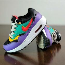 Nike Air Max 1 “Windbreakers” 

