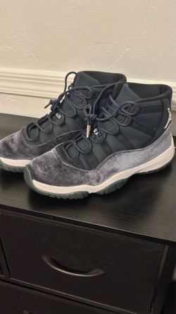 Jordan Retro 11 midnight