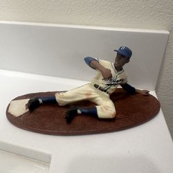 Dodgers Jackie To I Son Action Statue