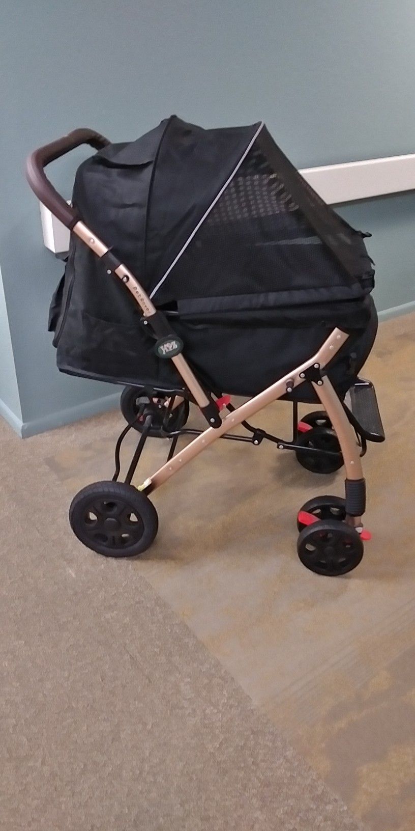 HPZ™ PET ROVER Premium Stroller For Small/Medium/Large Dogs, Cats And Pets * LIKE NEW *