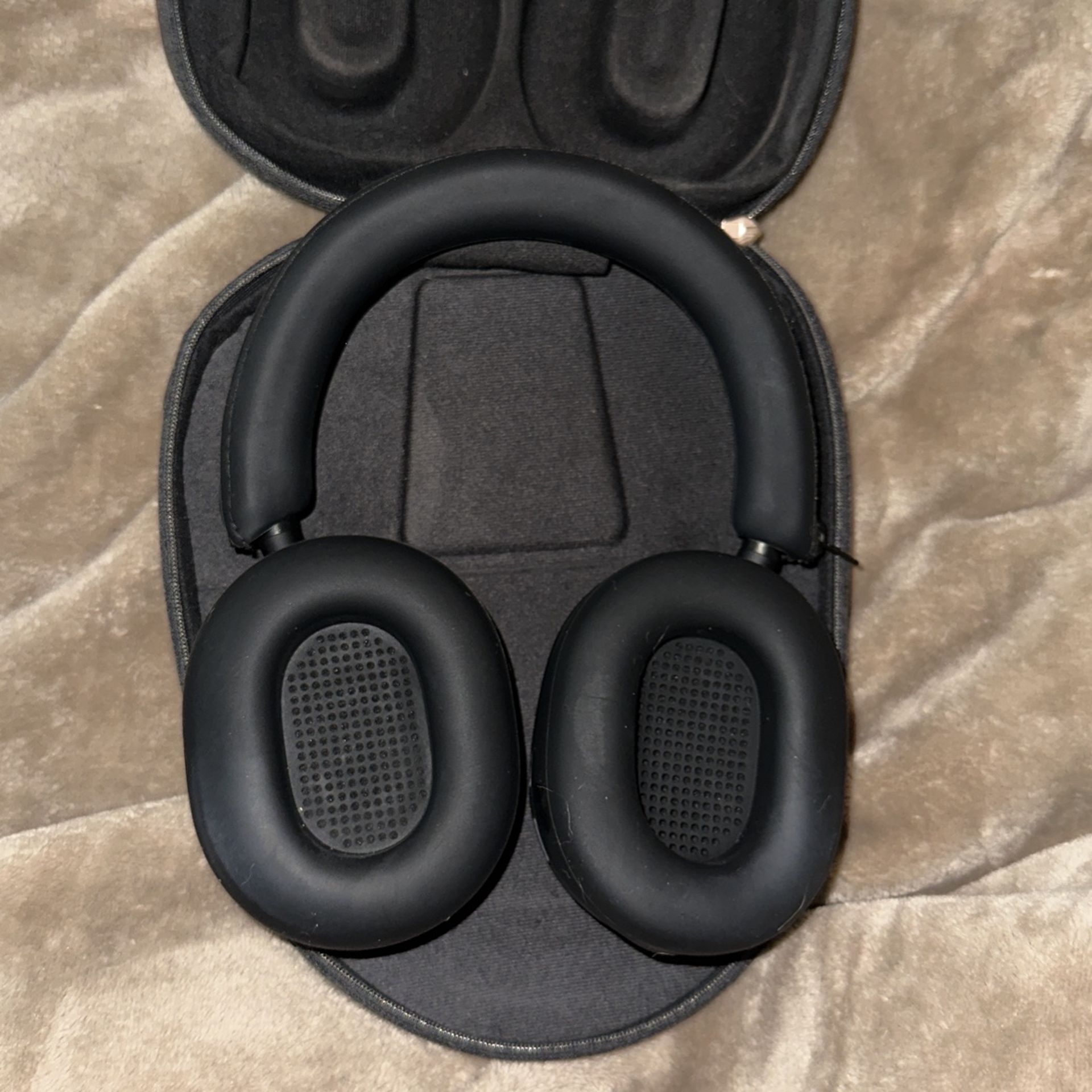 Sony XM5’s 