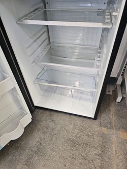 DANBY 4.4 cu Ft Refrigerator (Costco) DAR044A2SLDD