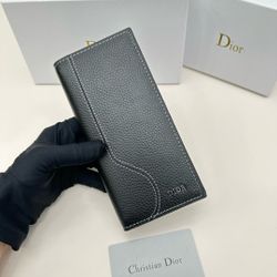 DIOR wallet ❤️
