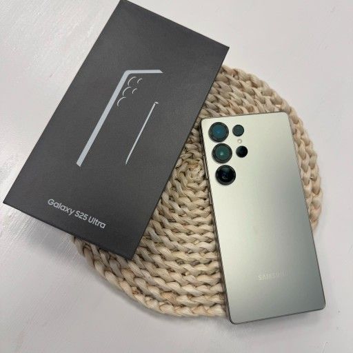 Samsung Galaxy S25 Ultra 5G - Pay $5 and the rest later