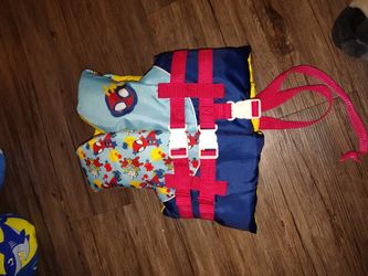 3 kids Life Jackets