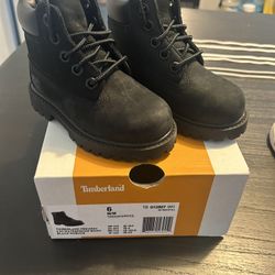 Black Tims 