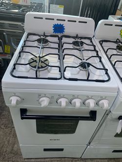 Avanti White 4-Burner Gas Range 20”  Great for Compact Units