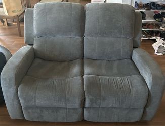 LOVE SEAT