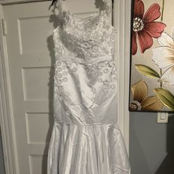 White Long Floral Wedding Dress