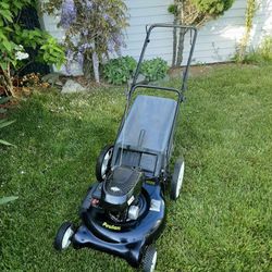 Lawnmower With Bag