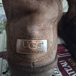 Ugg