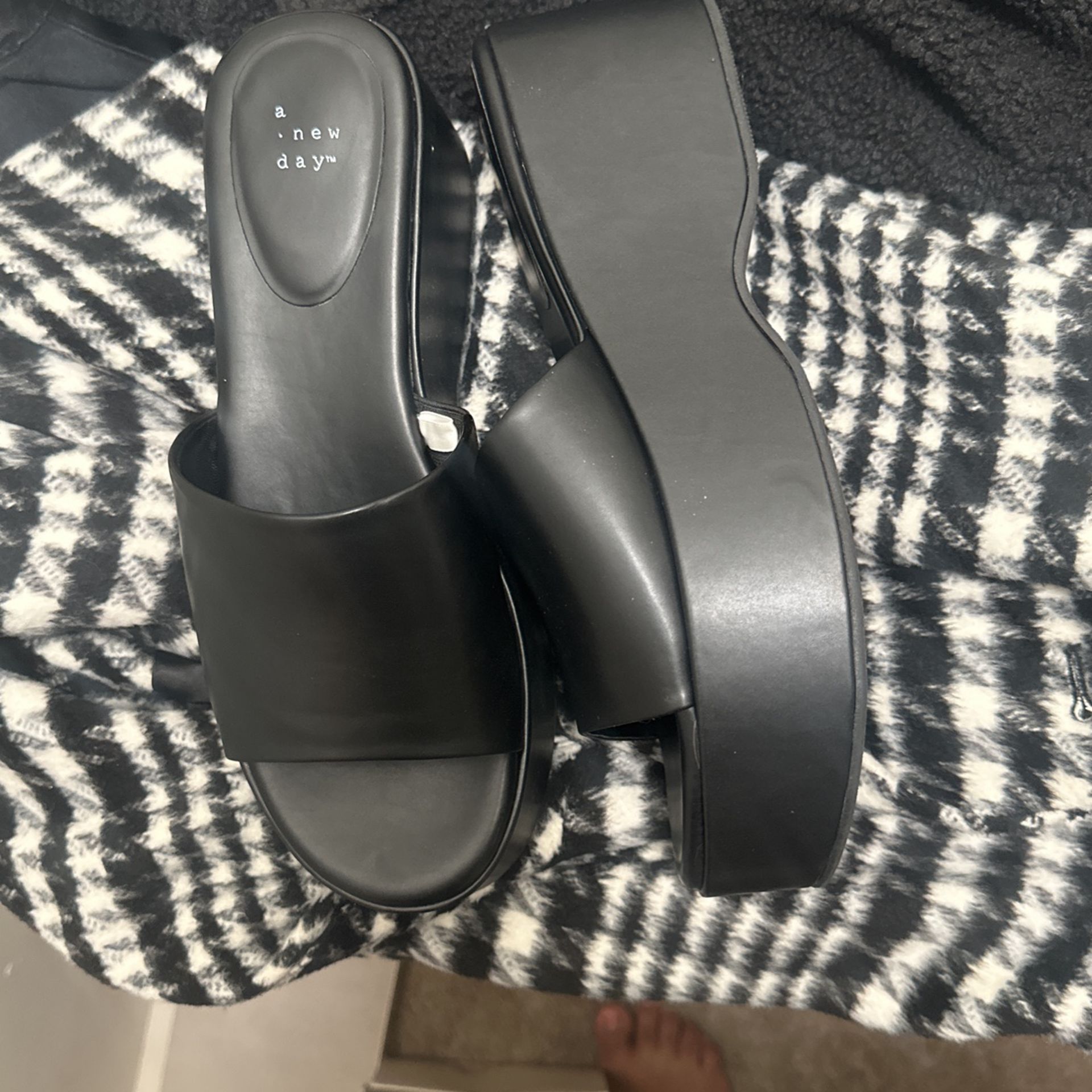 Black Thick Wedge Heels