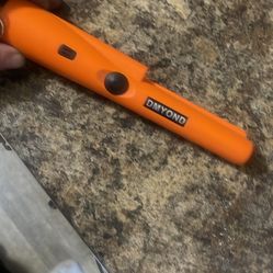 Dmyond Metal Detector