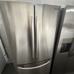 Samsung Refrigerator “33 ( Refrigeradores )