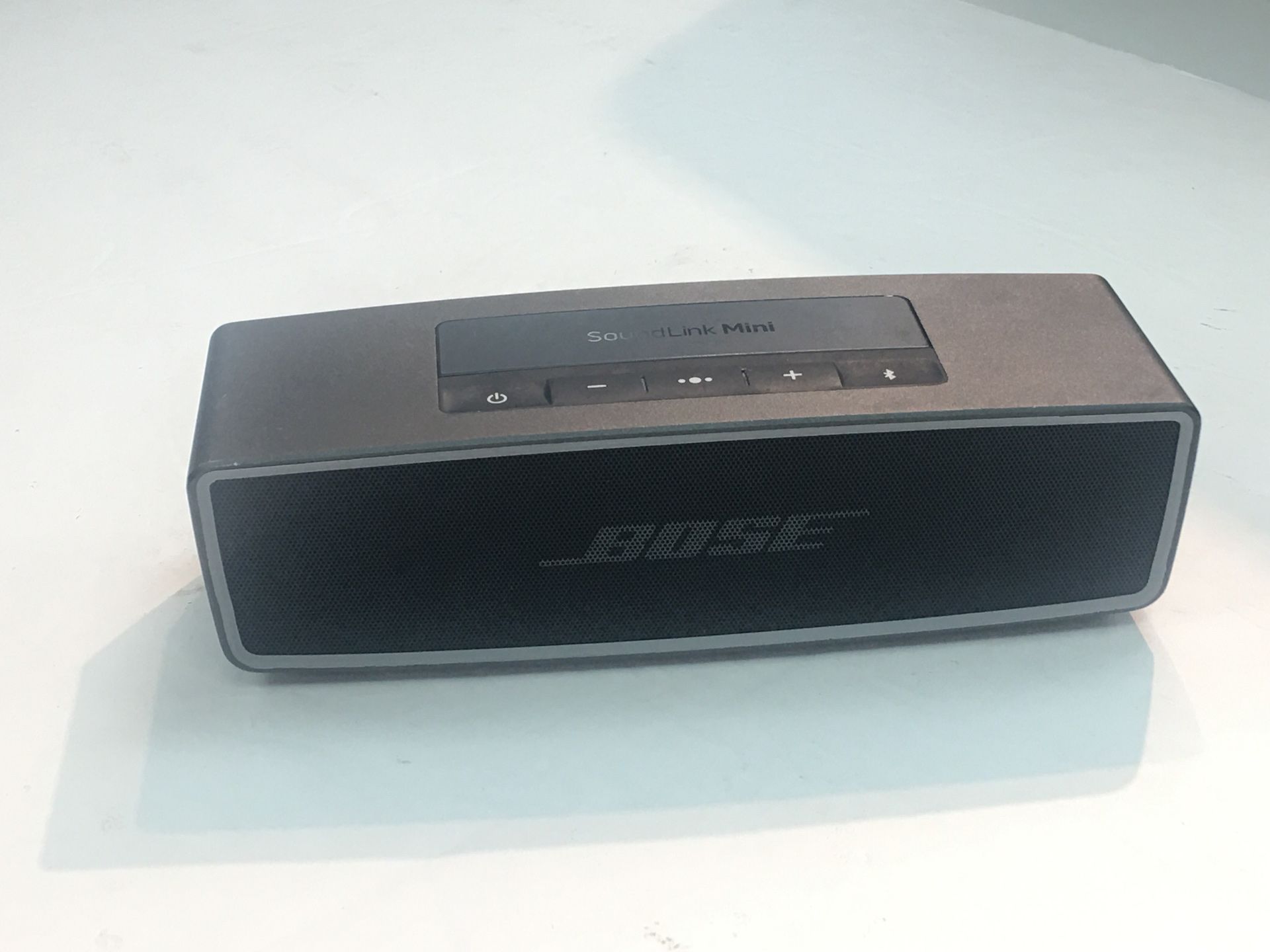 Bose soundlink mini portable Bluetooth wireless speaker