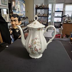 Porcelana De Cuernavaca Mexico, Beautiful 6 Cup Coffee/Teapot W/Bird Of Paradise Floral Design, Vintage Mid To Late 20th Century 10.5"H X 9.5"W