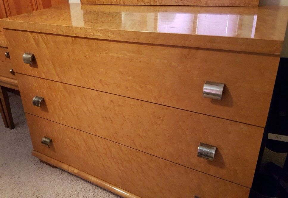 Stunning Vintage, MidCentury Birdseye maple Bedroom Set for Sale in