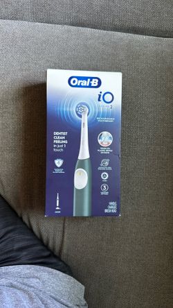 Oral-B IO Series 2