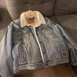 Levi’s Sherpa Trucker Jacket
