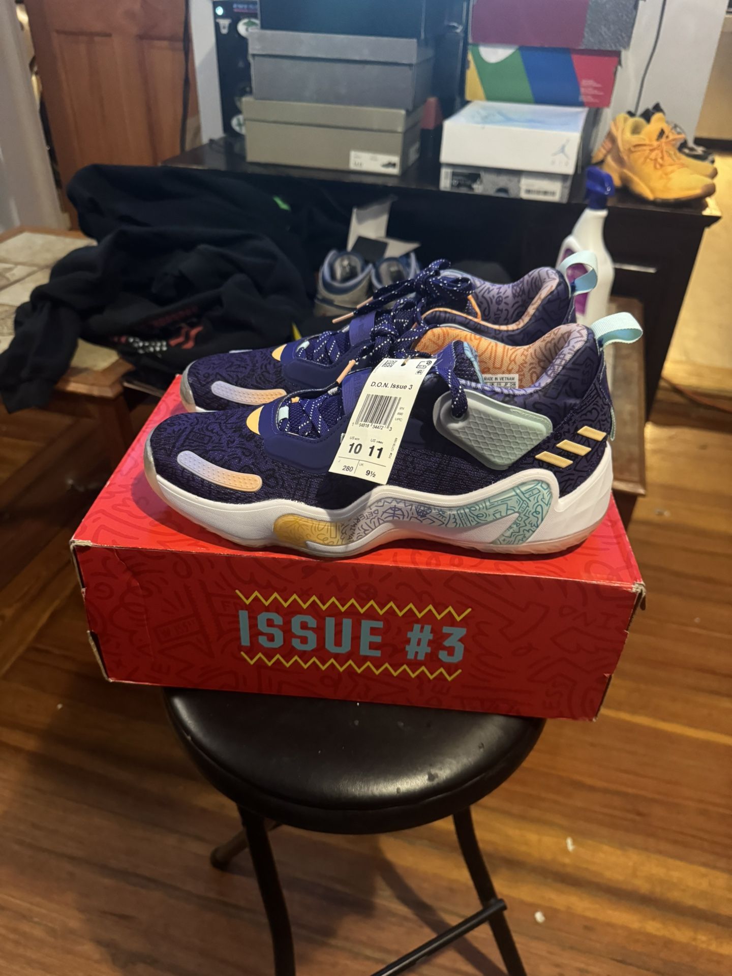 Adidas Don Issue 3 Size 10 New