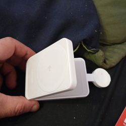 Anker Wireless Charger Station