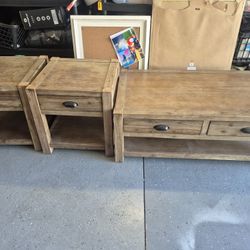 Coffee  And End Tables  For Sale.