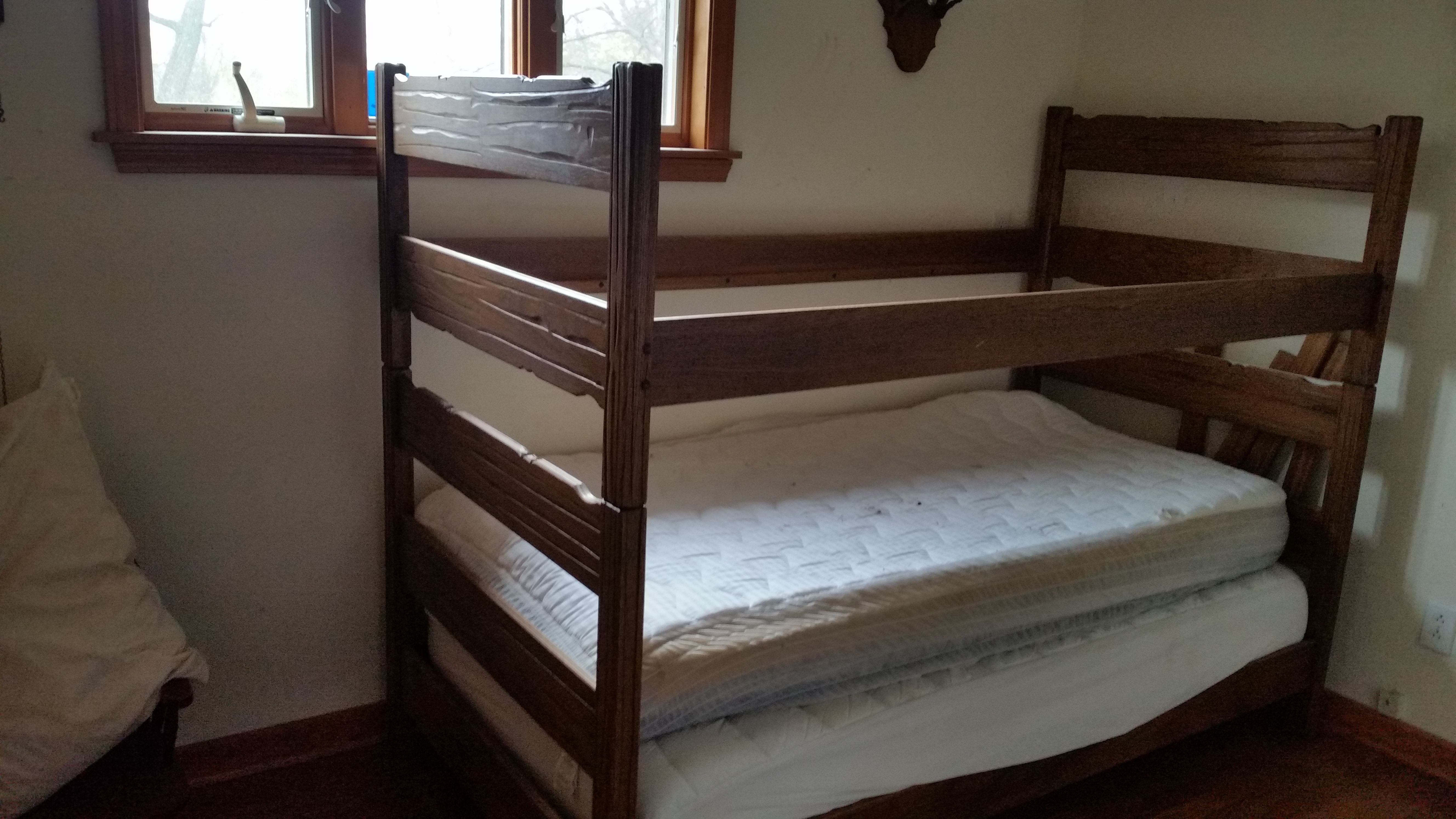 Ranch Oak Bunk beds