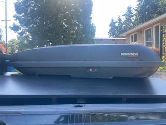 Yakima RocketBox Rooftop Cargo Box