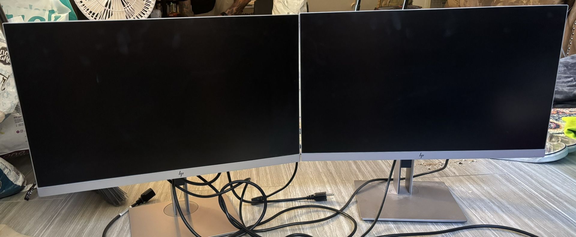 Like New 23in Dual Hp Monitors 