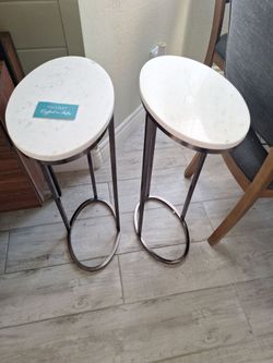 End table