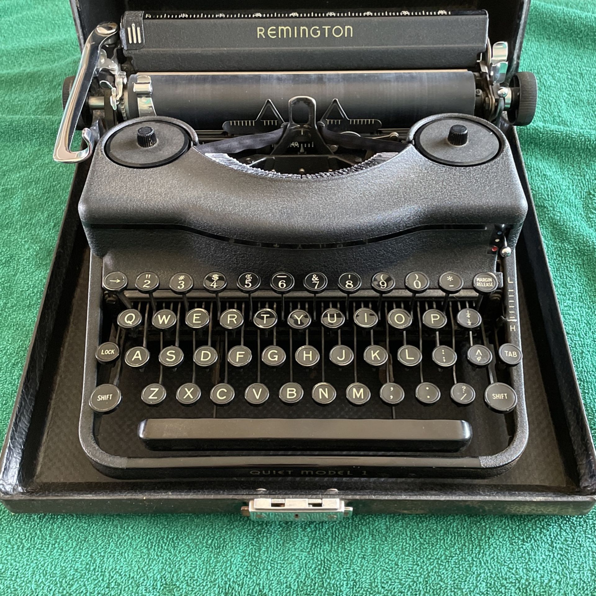 Remington Quiet Model 1 Vintage Typewriter