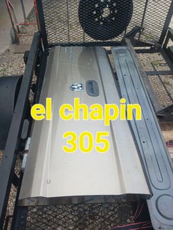 Dodge  Dakota  2006 tailgate  exc conditions