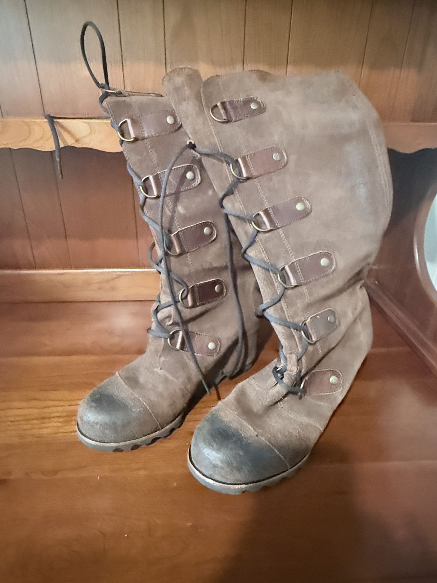 Sorel Joan of Arctic Boots Women's 10 Brown Suede Lace Up Knee High Tall