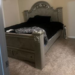 King Size Bed 