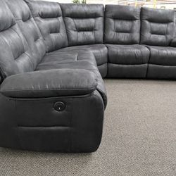 BRAND NEW IN BOX***GRAY 5PC SECTIONAL (2) ELECTRIC EMD RECLINERS!!