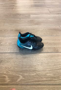 Kids Nike Soccer Cleats 10c