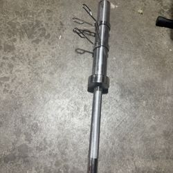 700 Pound 6 Foot Olympic Weights Barbell