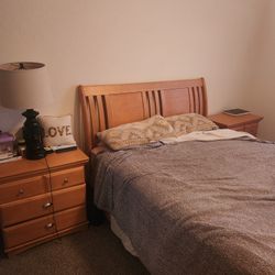 Queen Bedroom Set