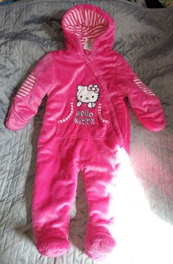 Hello Kitty Baby Girl Hooded Snowsuit 
Pink Plush  Bunting 
Age/Size: 18M