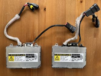 Denso Slim Ballast Xenon HiD DDLT002 Pair (Potted)