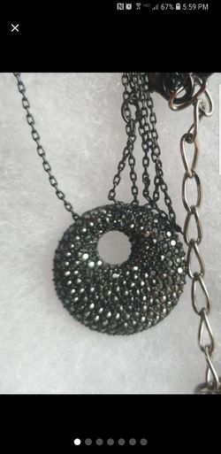 Sworvoski crystal necklace