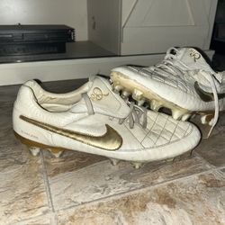 Tiempo Legend V 2015 R10