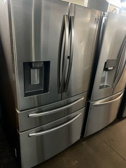 SAMSUNG FOUR DOOR REFRIGERATOR DOOR IN DOOR