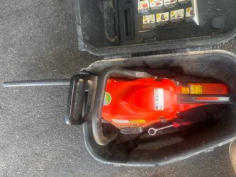 Echo cs-310 chainsaw