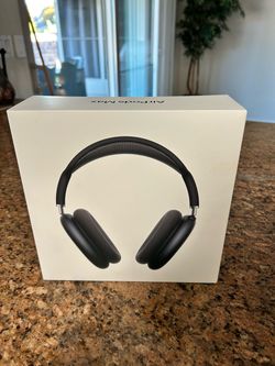 Apple AirPods Max 2 Headphones