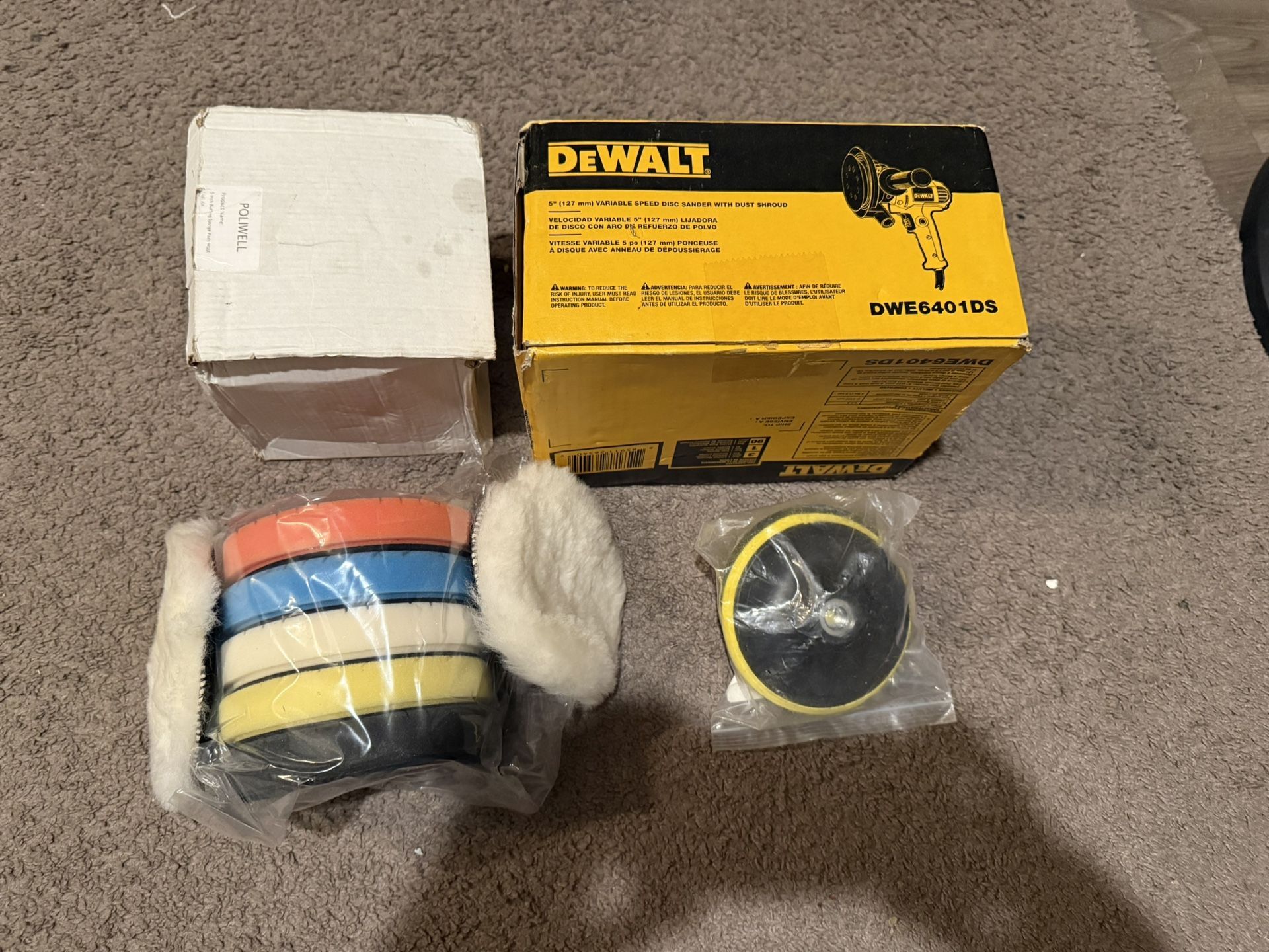 5 In. Dewalt Variable Speed Sander/buffer With Polish/buffer Pads 